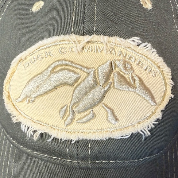 Duck Commander Embroidered Patch Distressed Baseball Cap - Picture 7 of 7